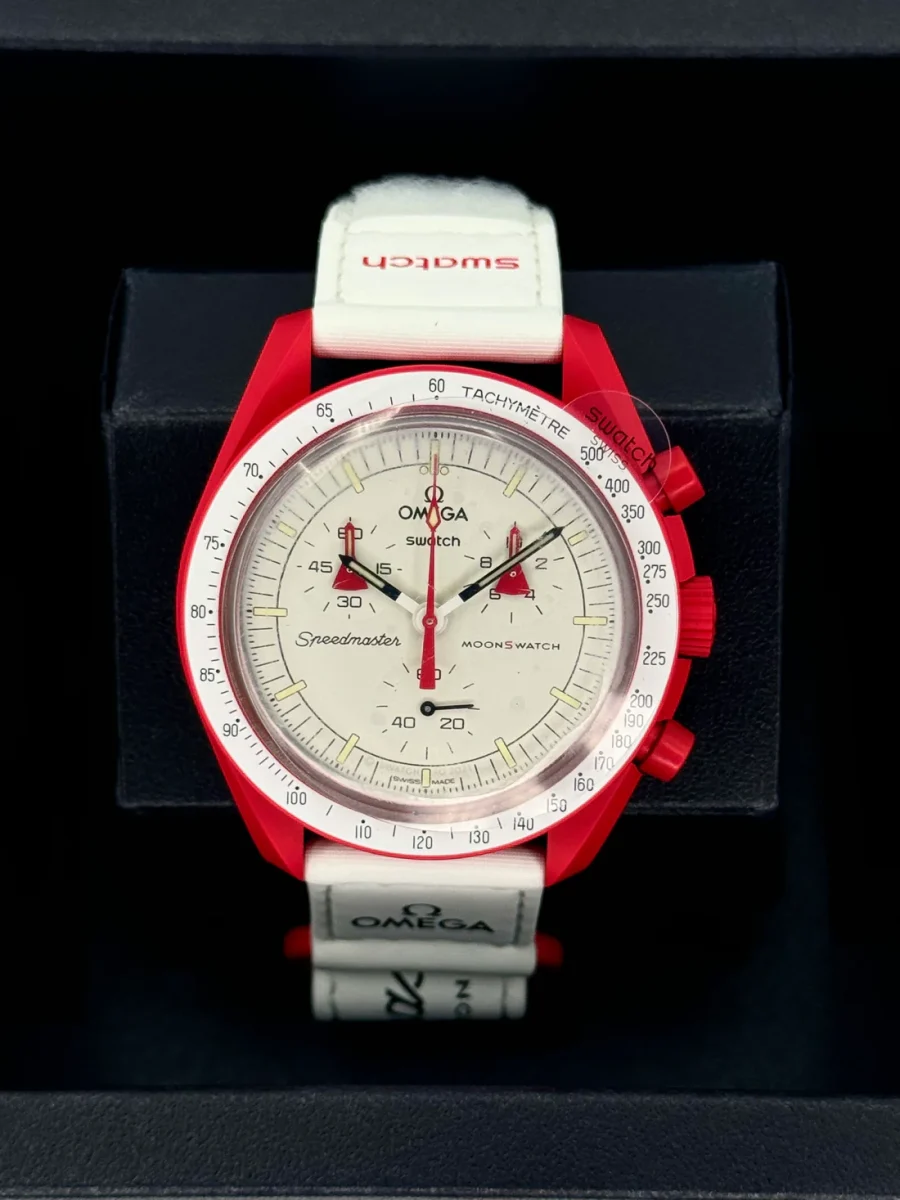 NEW Omega SO33R100 Bioceramic Moon Swatch - Mission to Mars