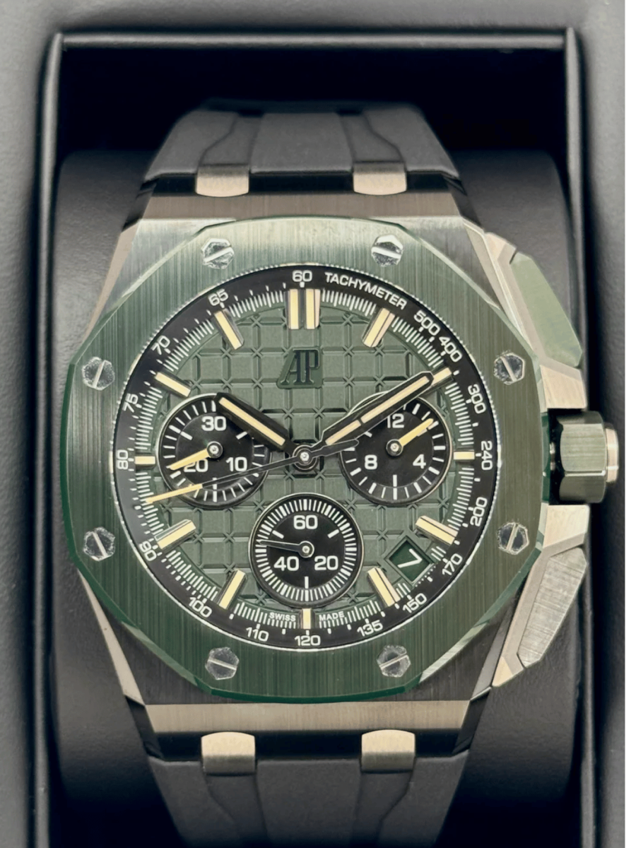NEW 2025 Audemars Piguet Royal Oak Chroograph 43mm 26420CE Ceramic Green Dial