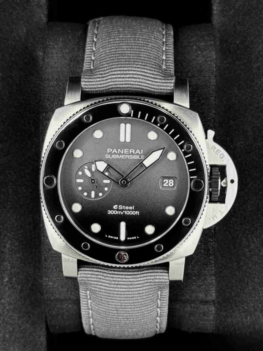 2022 Panerai Quarantaquattro 44mm PAM01288 Stainless Steel Grey Dial