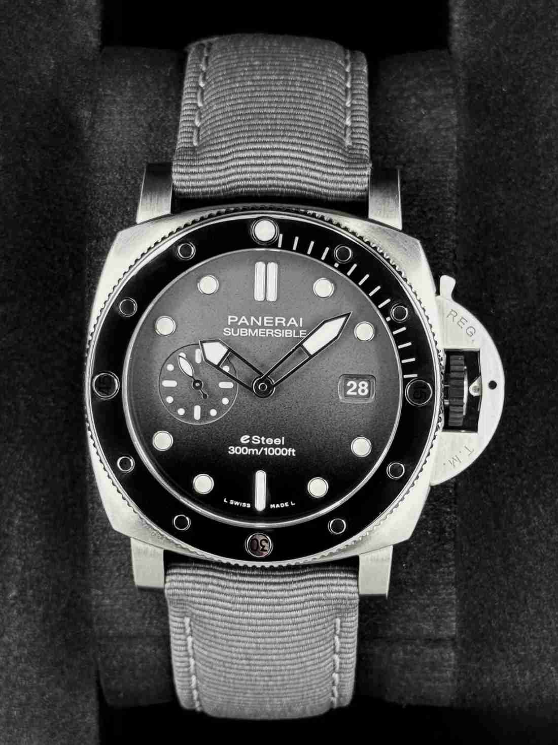 2022 Panerai Quarantaquattro 44mm PAM01288 Stainless Steel Grey Dial