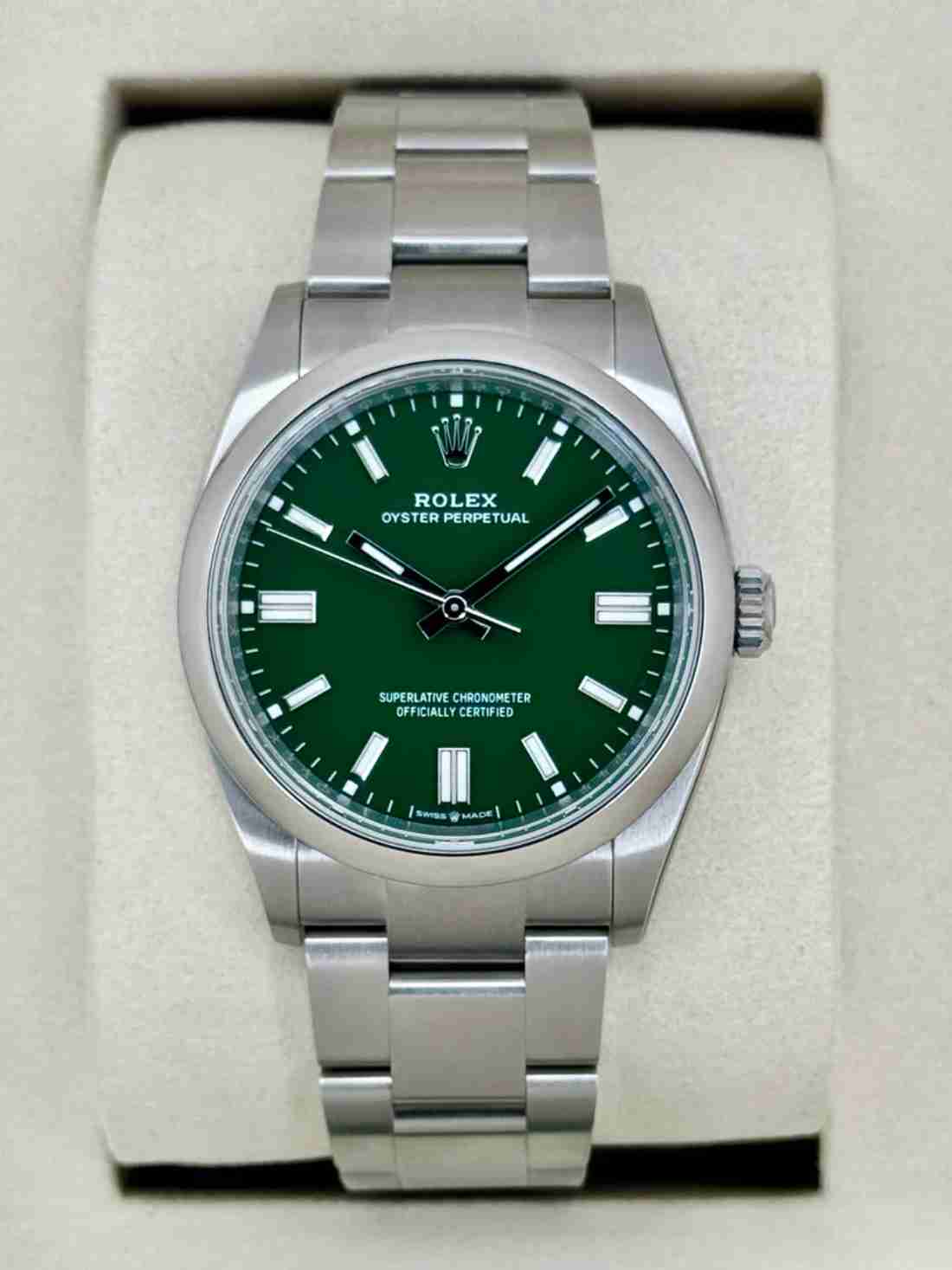 NEW 2026 Rolex Oyster Perpetual 36mm 126000 Green Dial