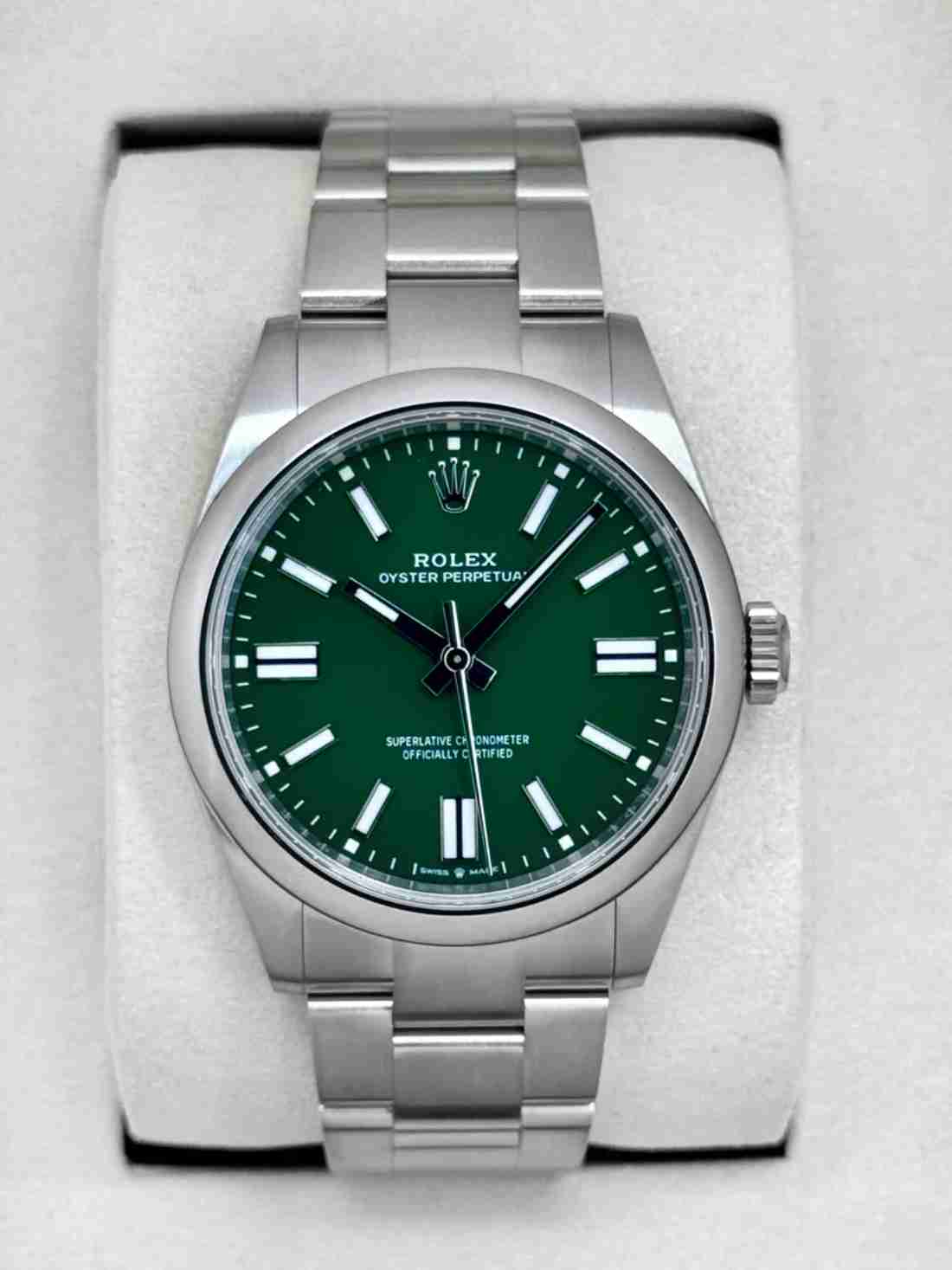 NEW 2026 Rolex Oyster Perpetual 41mm 134300 Green Dial