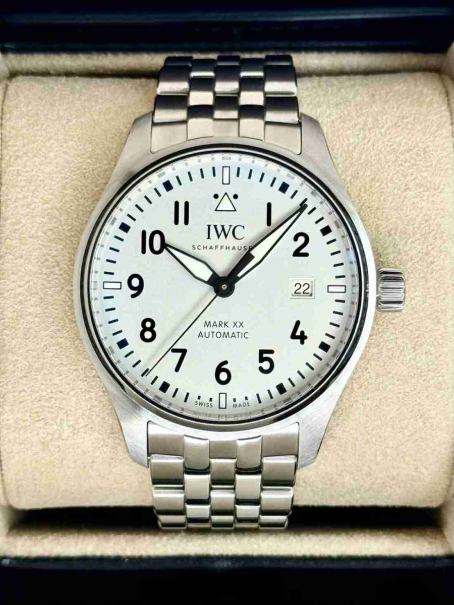 2025 IWC Pilot's Watch Mark XX 40mm IW328208 Stainless Steel White Dial