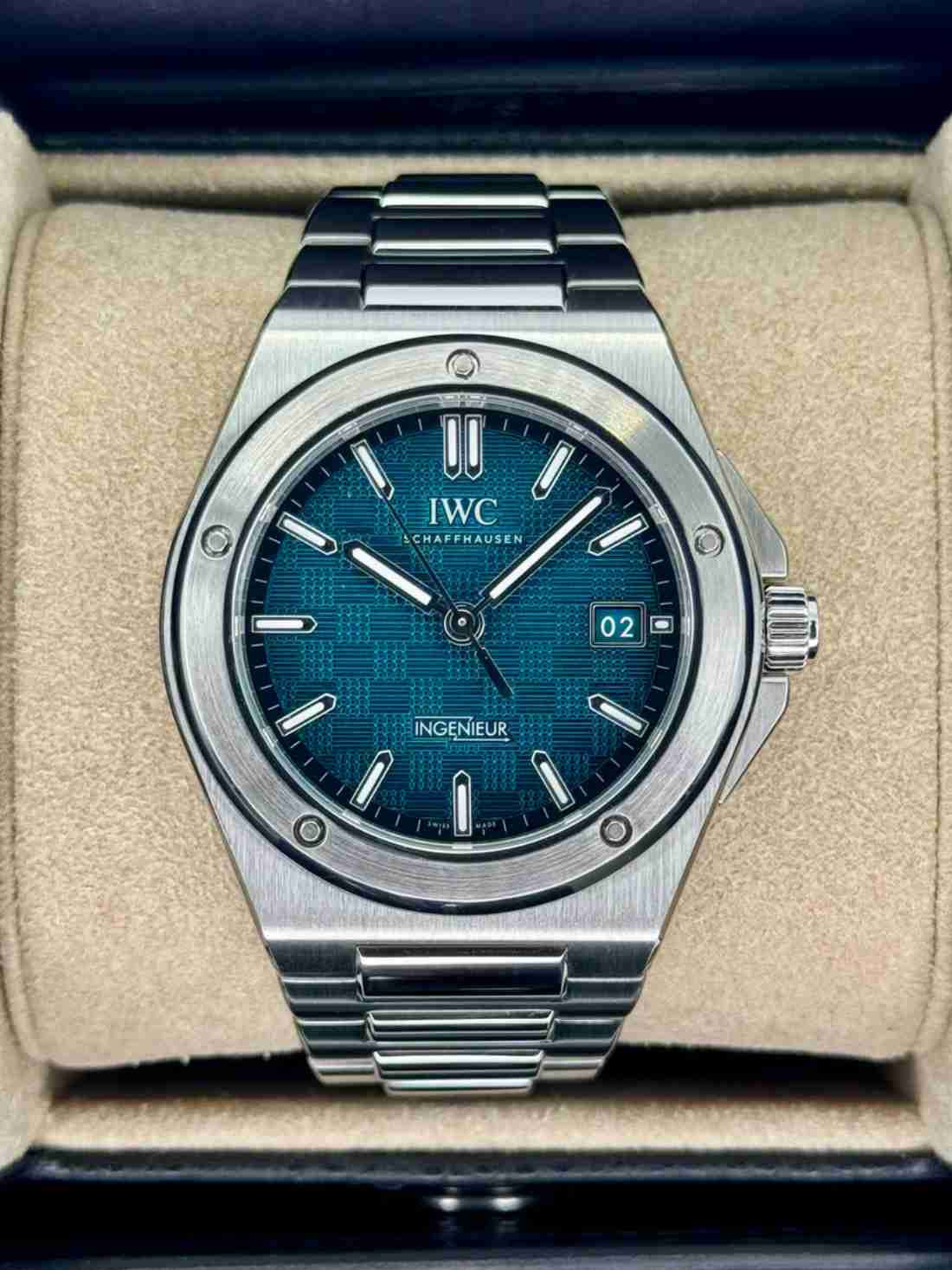 2024 IWC Ingenieur Automatic 40mm IW328903 Stainless Steel Aqua Dial