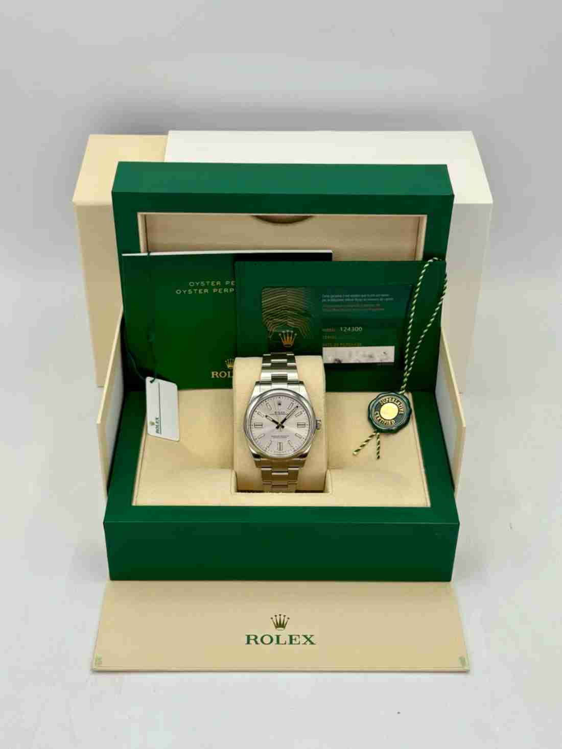 2023 Rolex Oyster Perpetual 41mm 124300 Silver Dial - Image 5