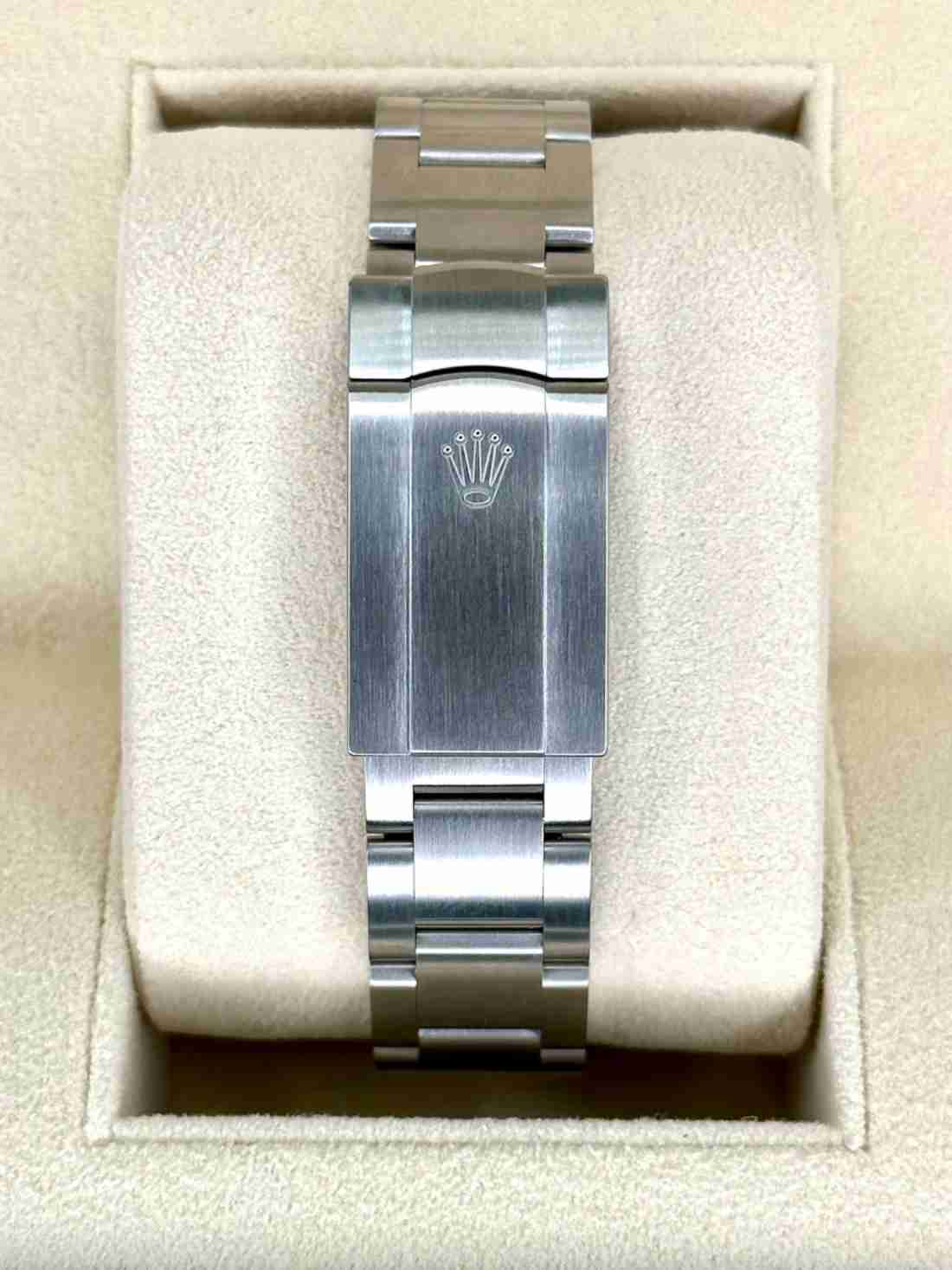 NEW 2025 Rolex Oyster Perpetual 36mm 126000 Candy Pink Dial - Image 2