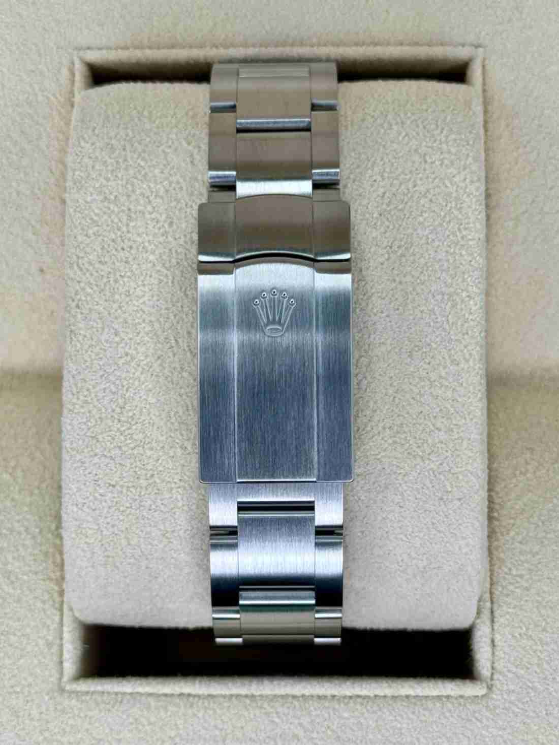 2023 Rolex Oyster Perpetual 36mm 126000 Tiffany Blue Dial - Image 2