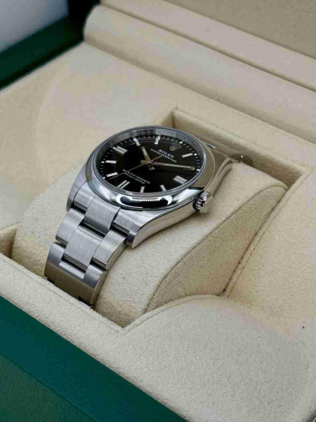 2023 Rolex Oyster Perpetual 36mm 126000 Black Dial - Image 3