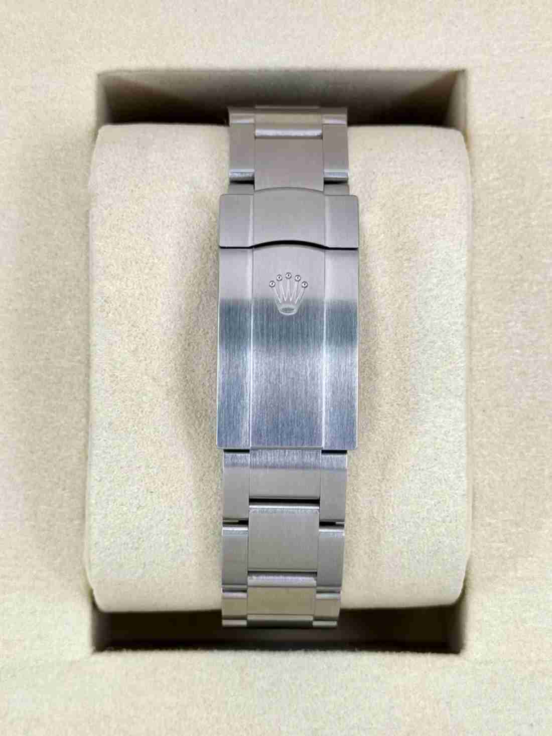 NEW 2025 Rolex Oyster Perpetual 36mm 126000 Celebration Dial - Image 2