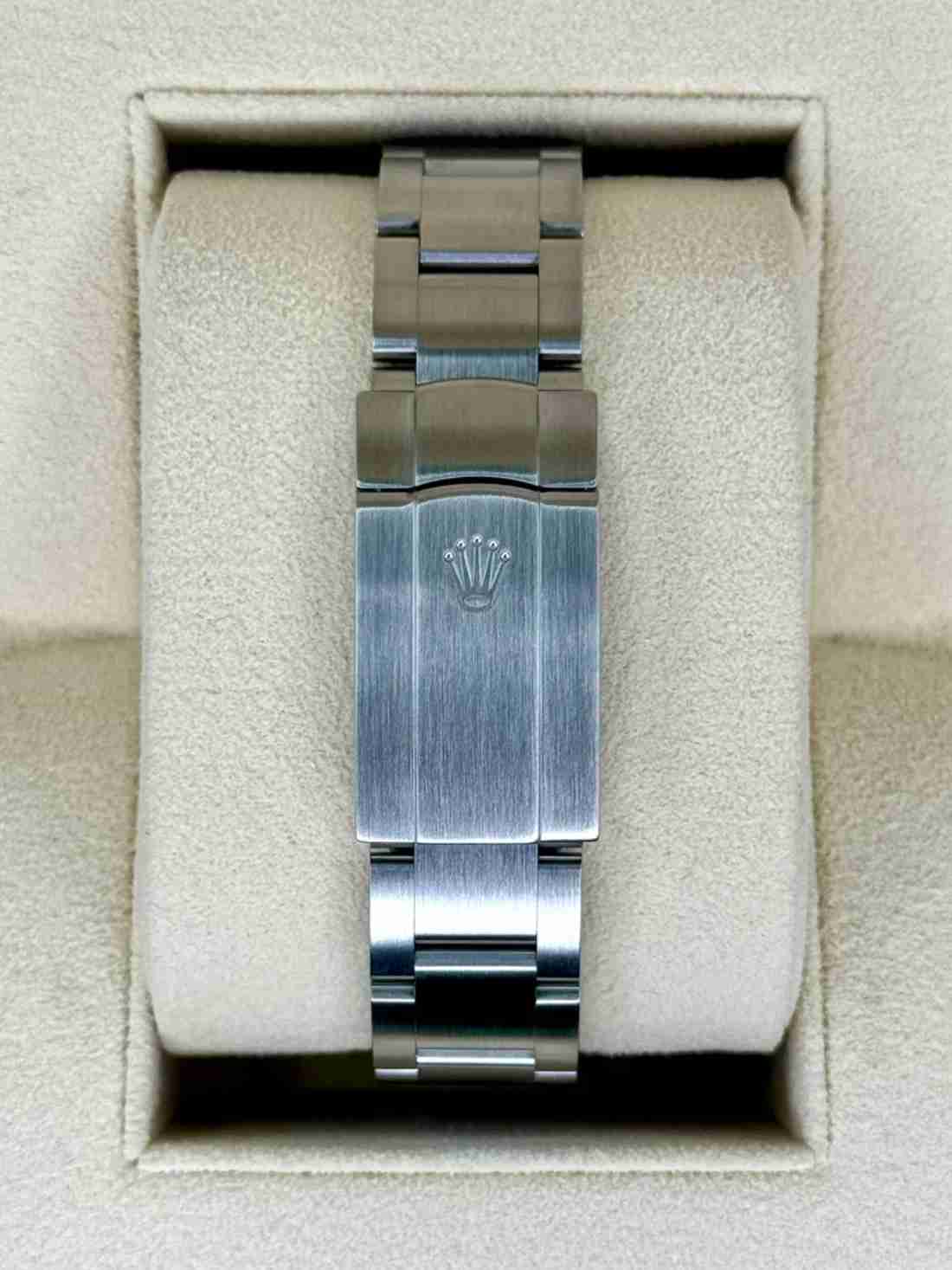 Rolex Oyster Perpetual 39mm 114300 Blue Dial - Image 2