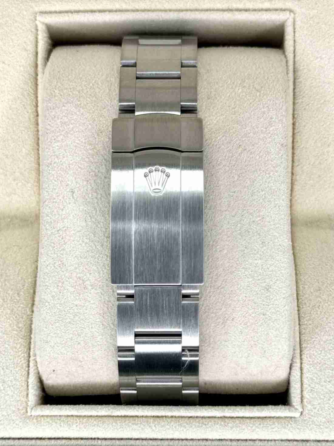 2017 Rolex Oyster Perpetual 39mm 114300 Rhodium Dial - Image 2