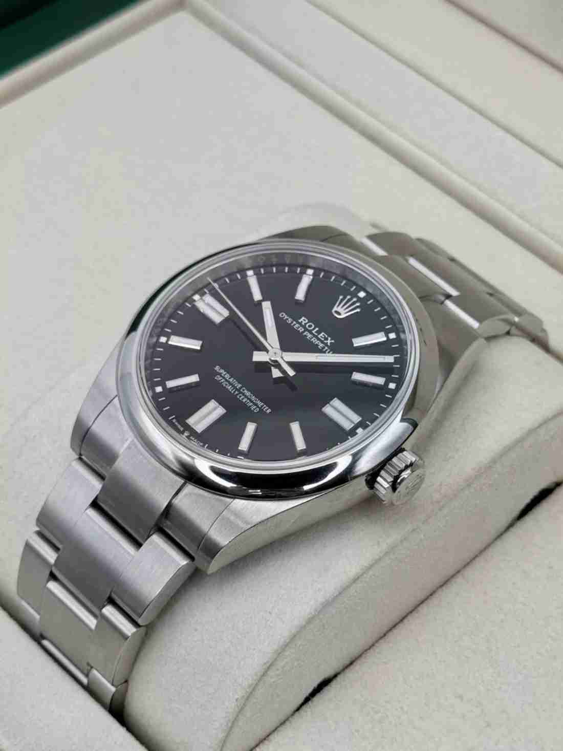 NEW 2026 Rolex Oyster Perpetual 41mm 134300 Black Dial - Image 3