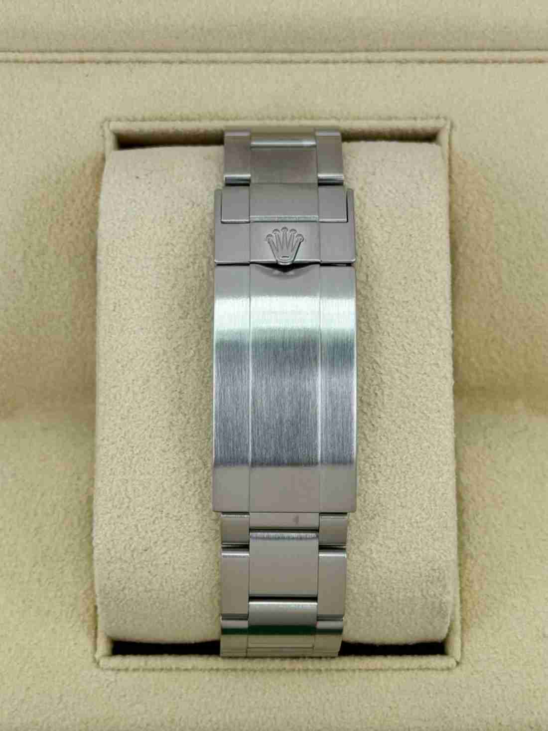 2022 Rolex Sea-Dweller 43mm 126600 Stainless Steel Black Dial - Image 2