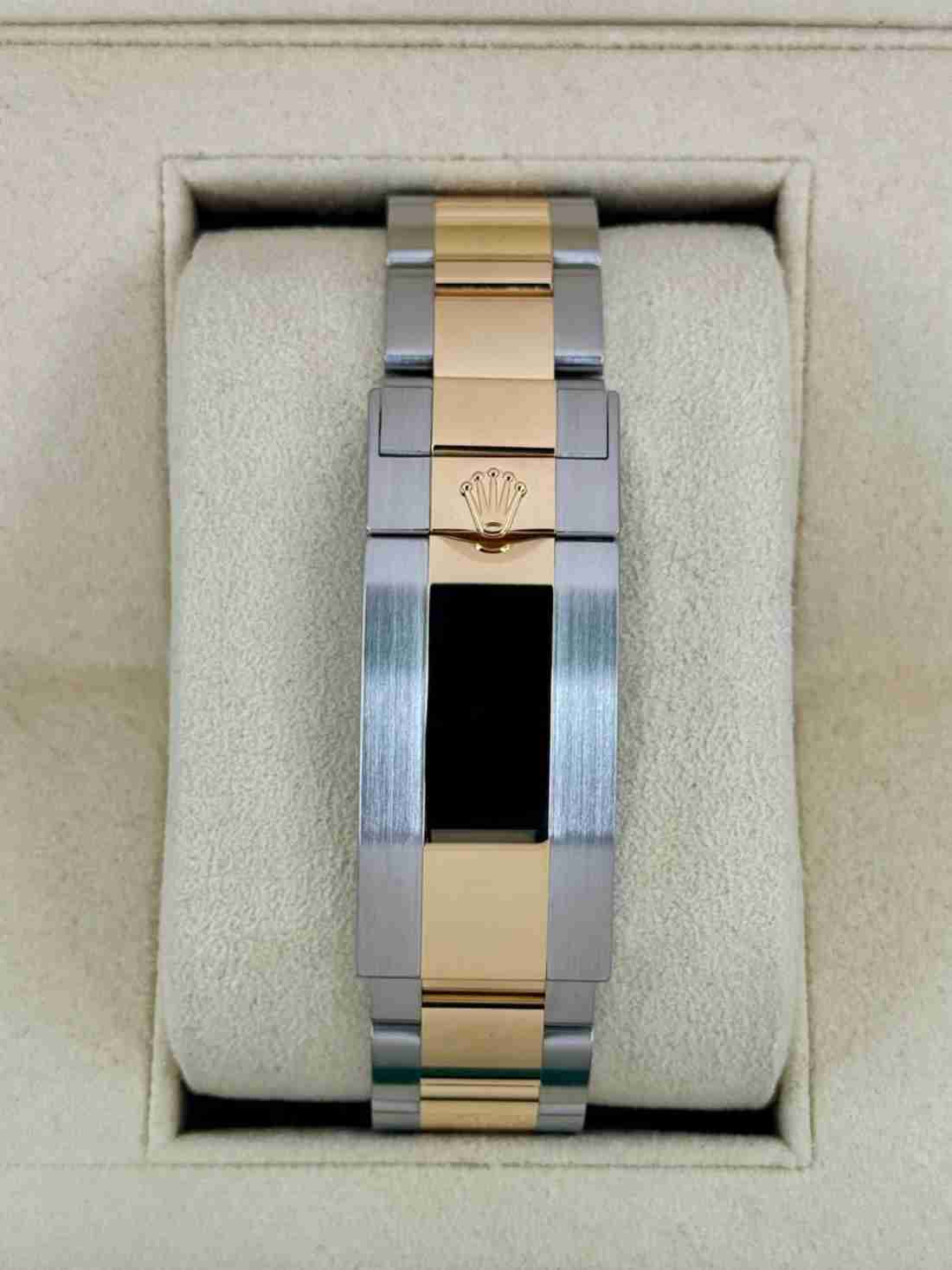 2019 Rolex Sea-Dweller 43mm 126603 Two-Tone Black Dial - Image 2