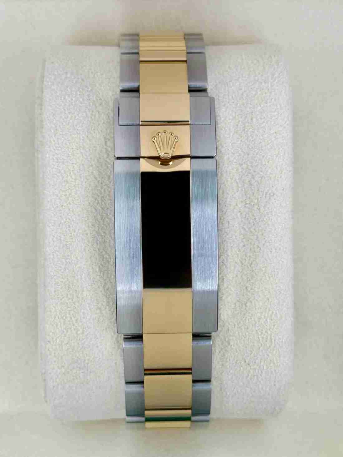 2025 Rolex Sea-Dweller 43mm 126603 Two-Tone Black Dial - Image 2