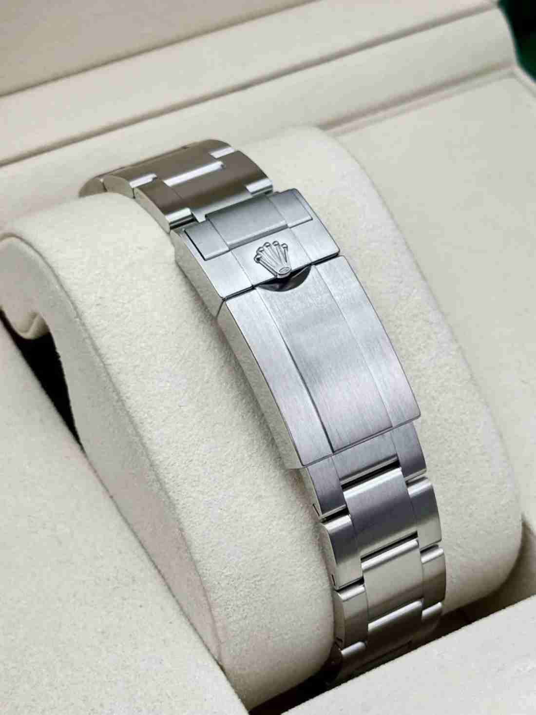 NEW 2024 Rolex Explorer 40mm 224270 Black Dial - Image 2