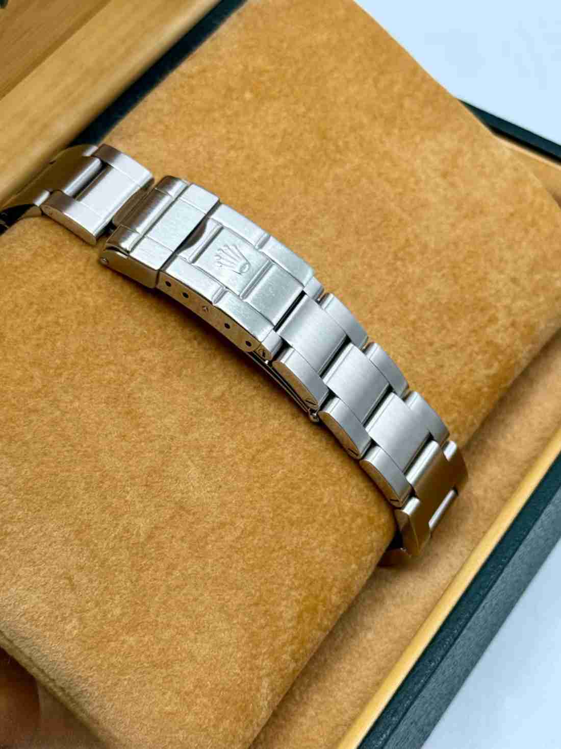 2000 Rolex Explorer II 40mm 16570 Stainless Steel Polar White Dial - Image 2