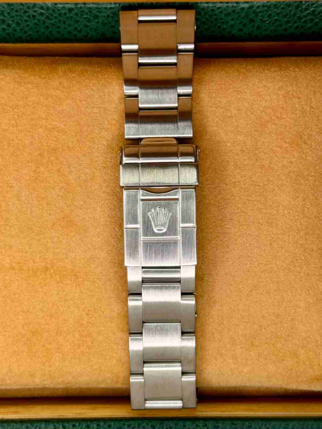2002 Rolex Explorer II 40mm 16570 Stainless Steel Polar White Dial - Image 2