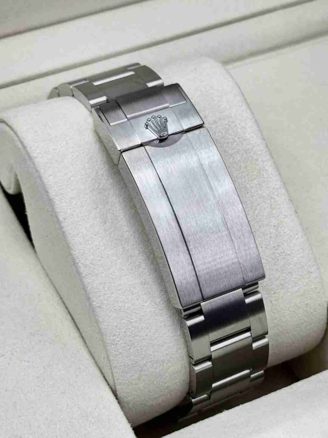 NEW 2026 Rolex Deepsea "James Cameron" 44mm 136660 Blue Dial - Image 2