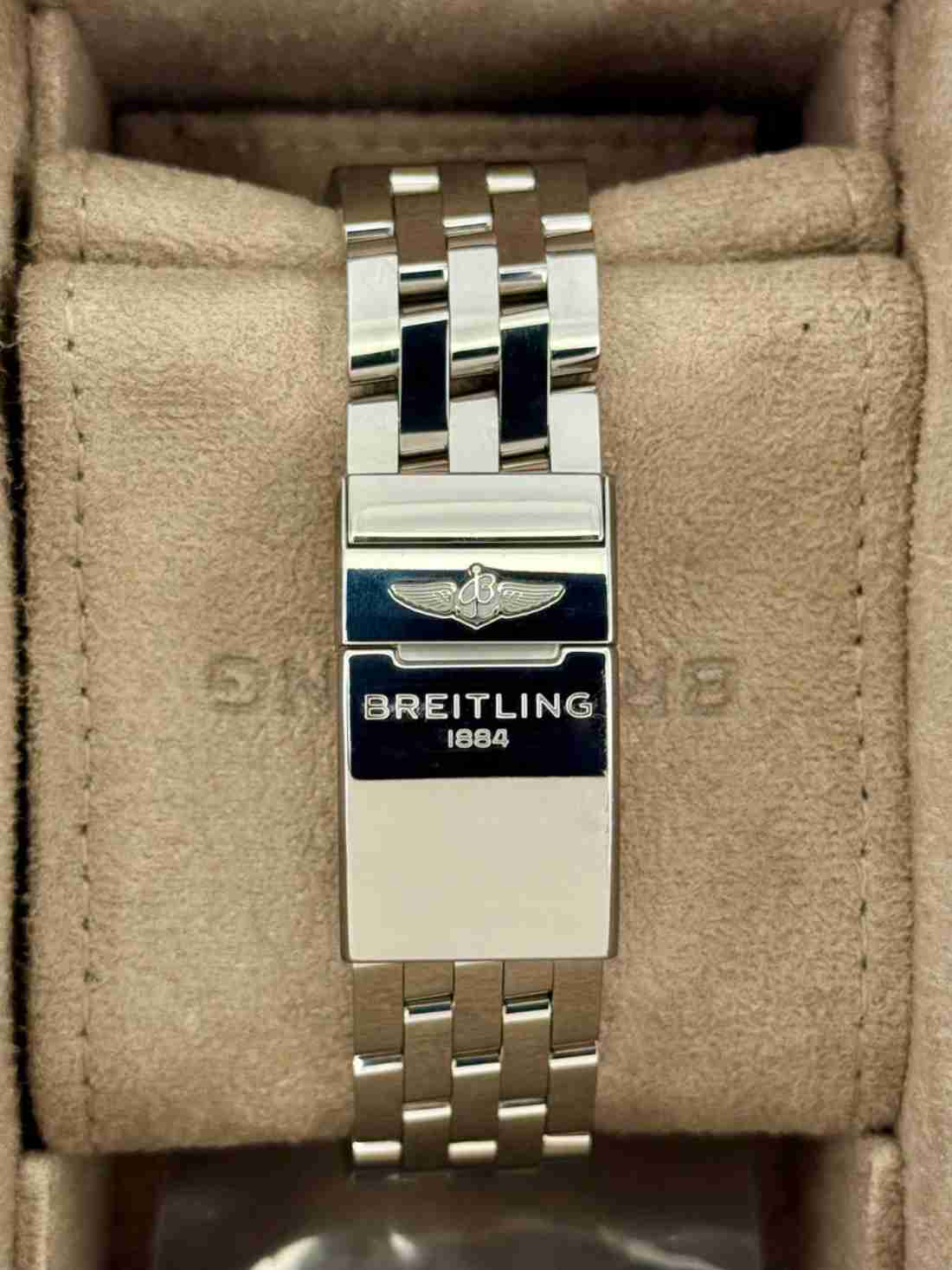 2022 Breitling Chronomat B01 44mm AB0115 Stainless Steel Blue Dial - Image 2
