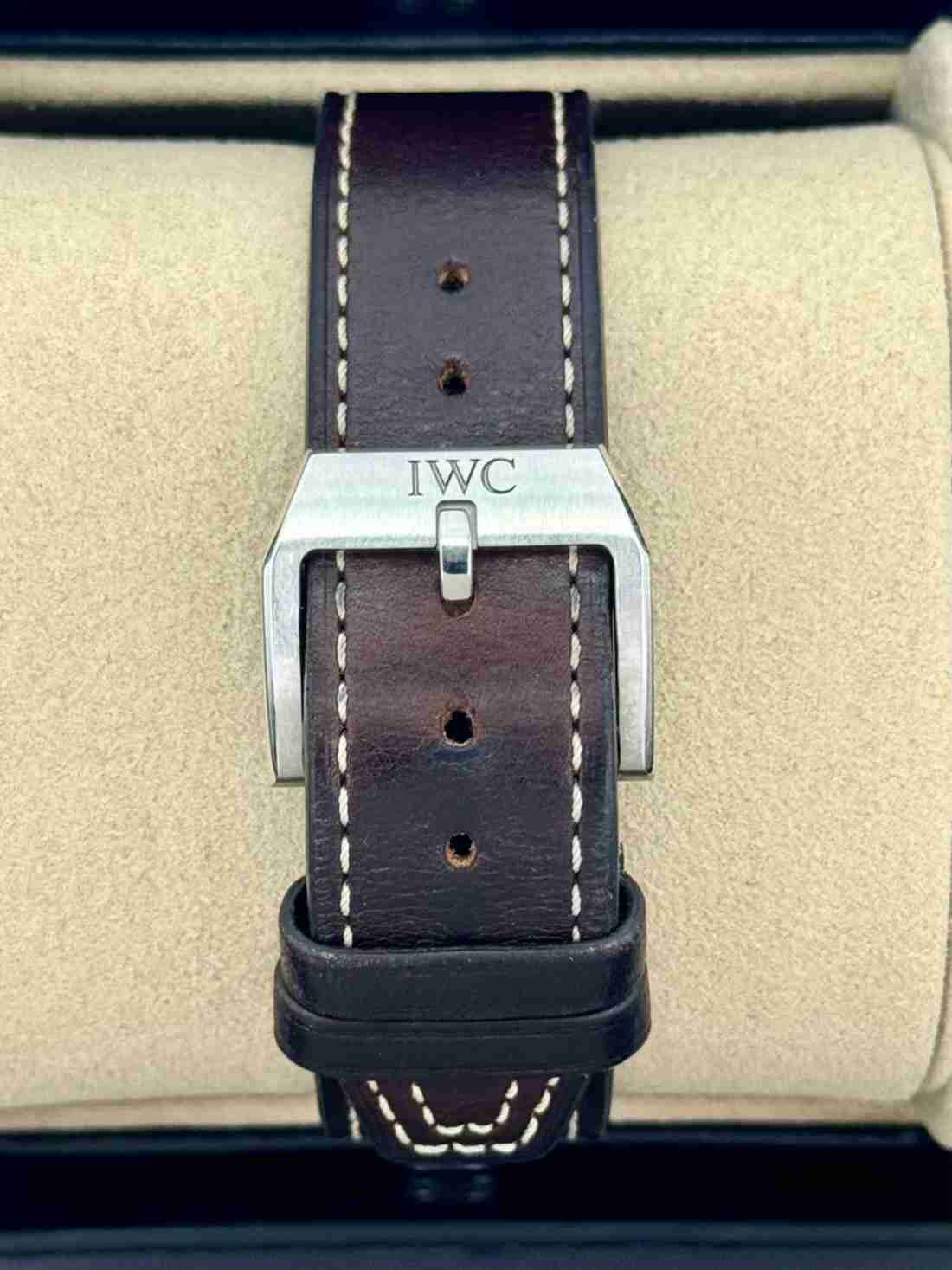 2025 IWC Pilot's Watch Chronograph 43mm IW378005 Stainless Steel Green Dial - Image 2