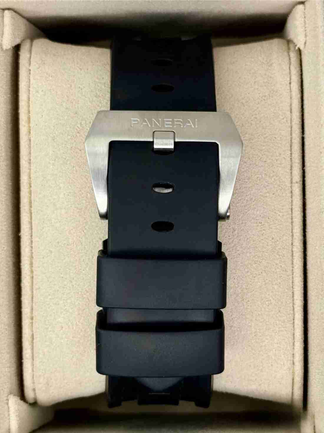 2025 Panerai Luminor Marina 44mm PAM03312 Stainless Steel Black Dial - Image 2