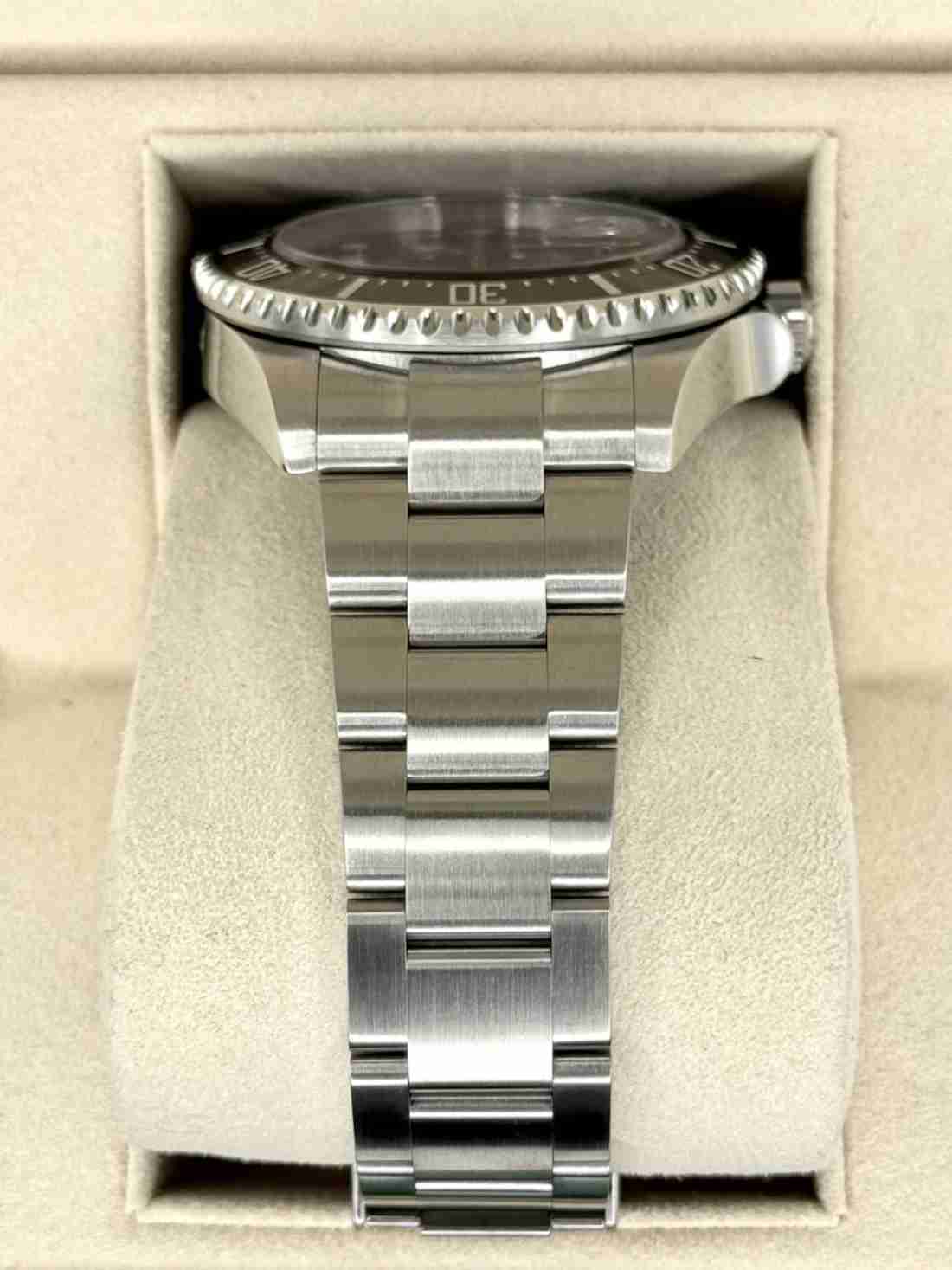 2018 Rolex Sea-Dweller 43mm 126600 Black MK 1 Dial - Image 3