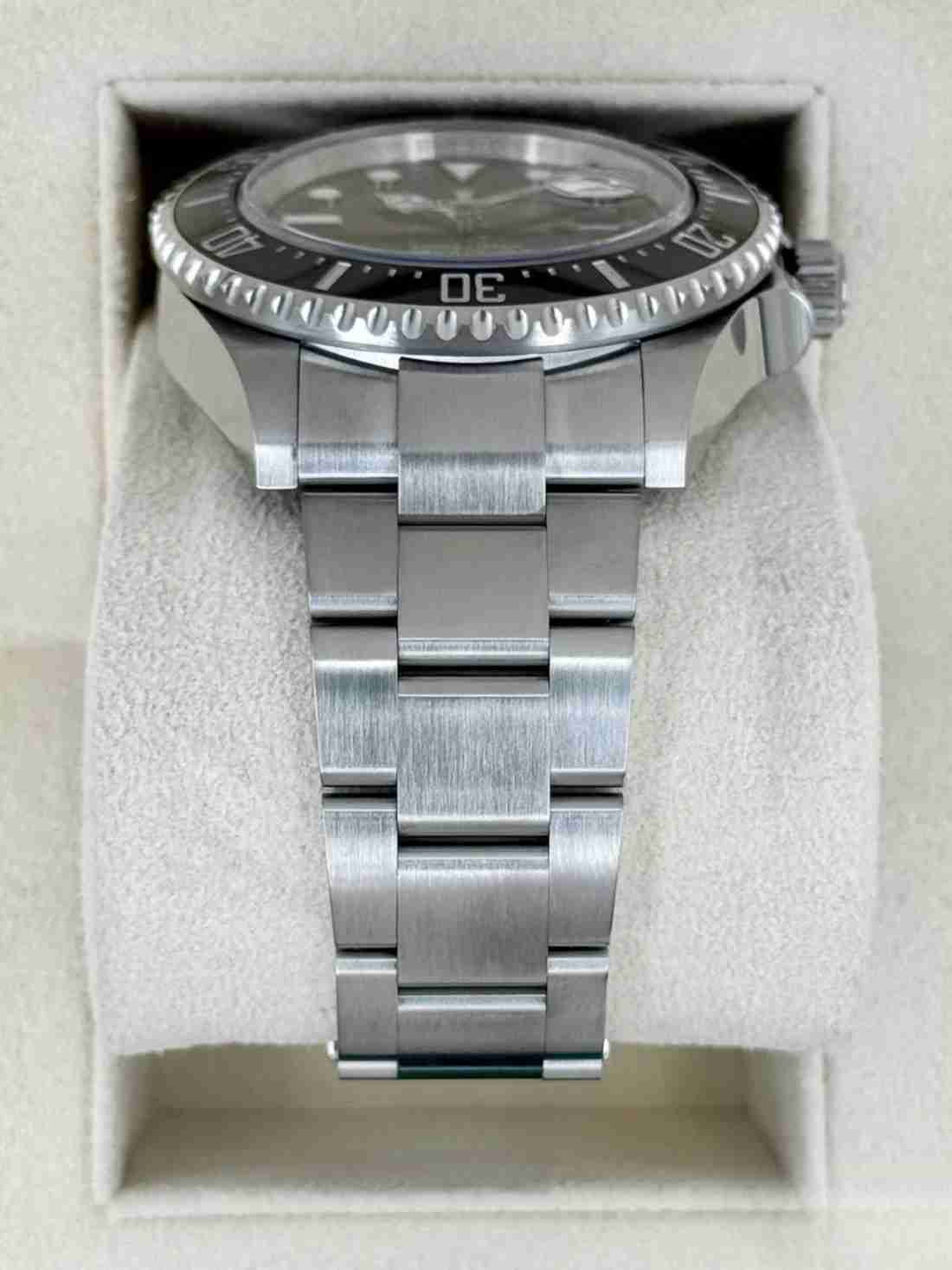 2024 Rolex Sea-Dweller 43mm 126600 Black Dial - Image 3