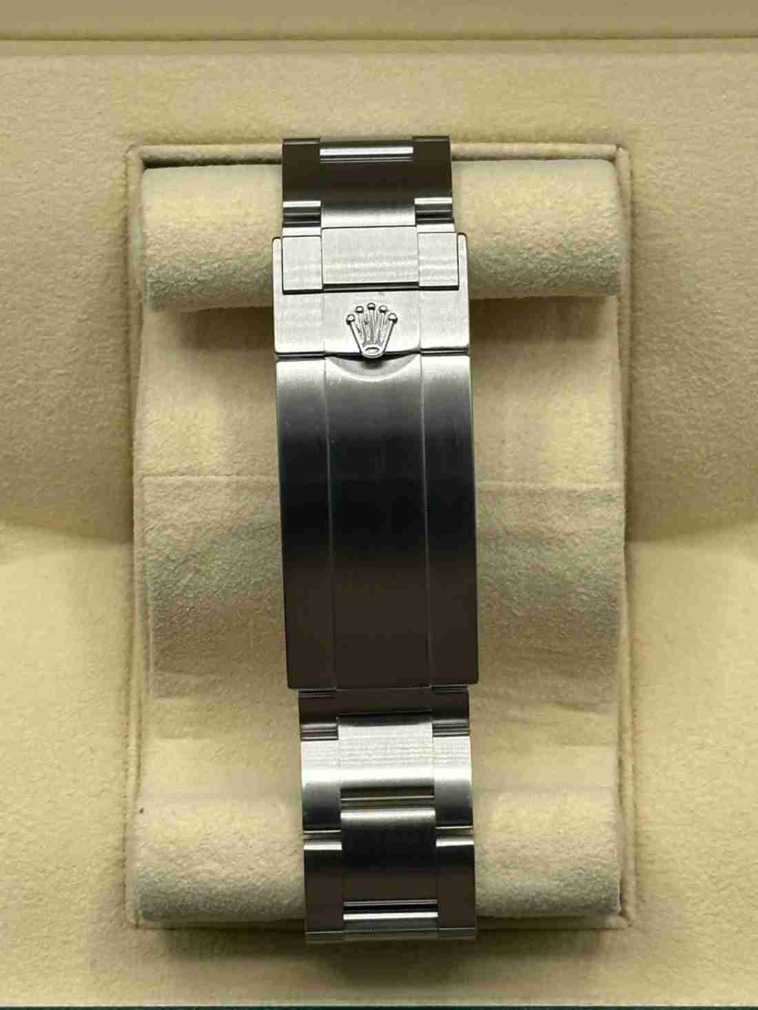2020 Rolex Sea-Dweller 43mm 126600 Black Dial - Image 3