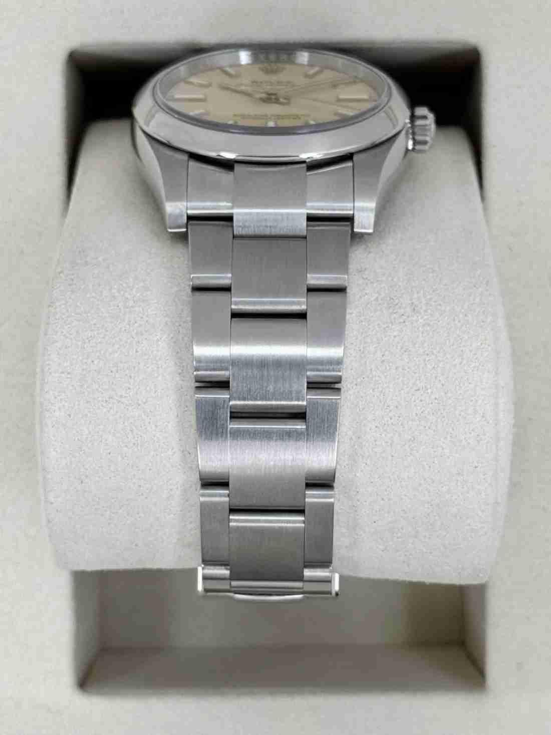 NEW 2026 Rolex Oyster Perpetual 34mm 124200 Stainless Steel Beige Dial - Image 3