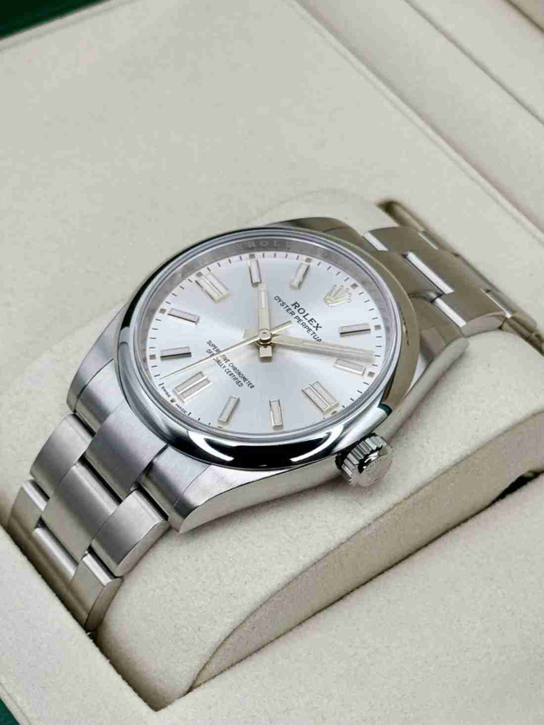 NEW 2026 Rolex Oyster Perpetual 41mm 134300 Silver Dial - Image 3