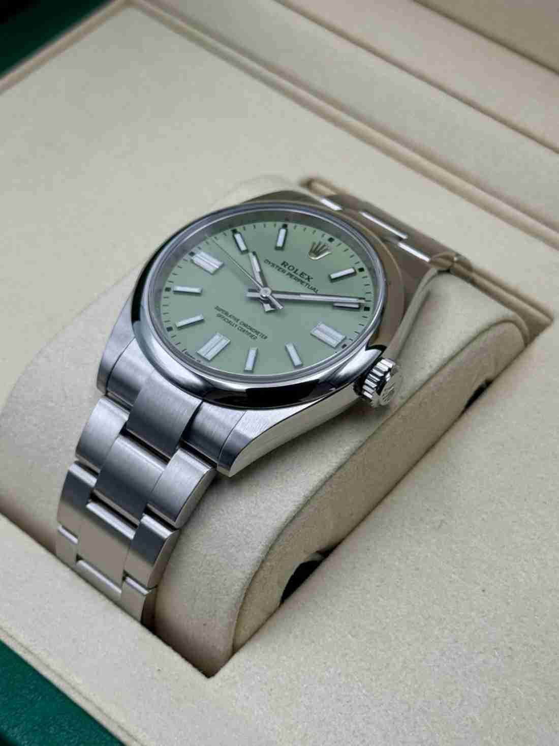 NEW 2025 Rolex Oyster Perpetual 41mm 134300 Pistachio Dial - Image 3