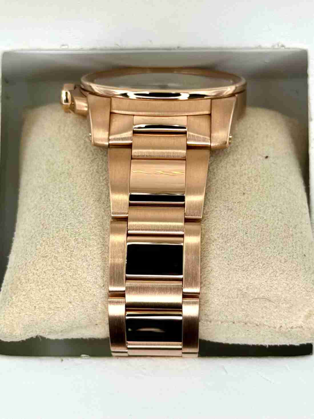 2016 Cartier Calibre de Cartier 42mm W7100018 Rose Gold White Dial - Image 3