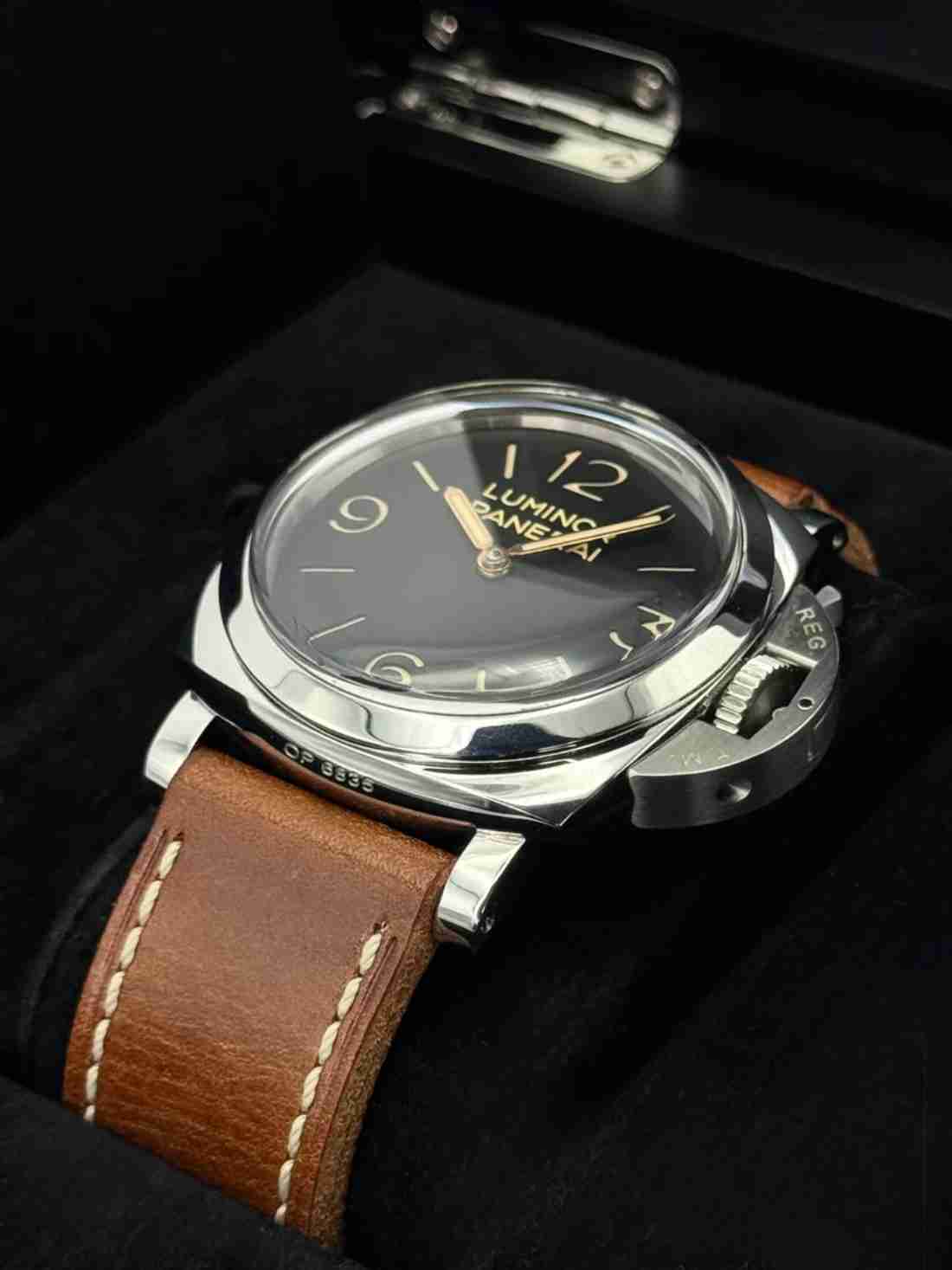 2012 Panerai Luminor 1950 3 Days 47mm PAM00372 Stainless Steel Black Dial - Image 4