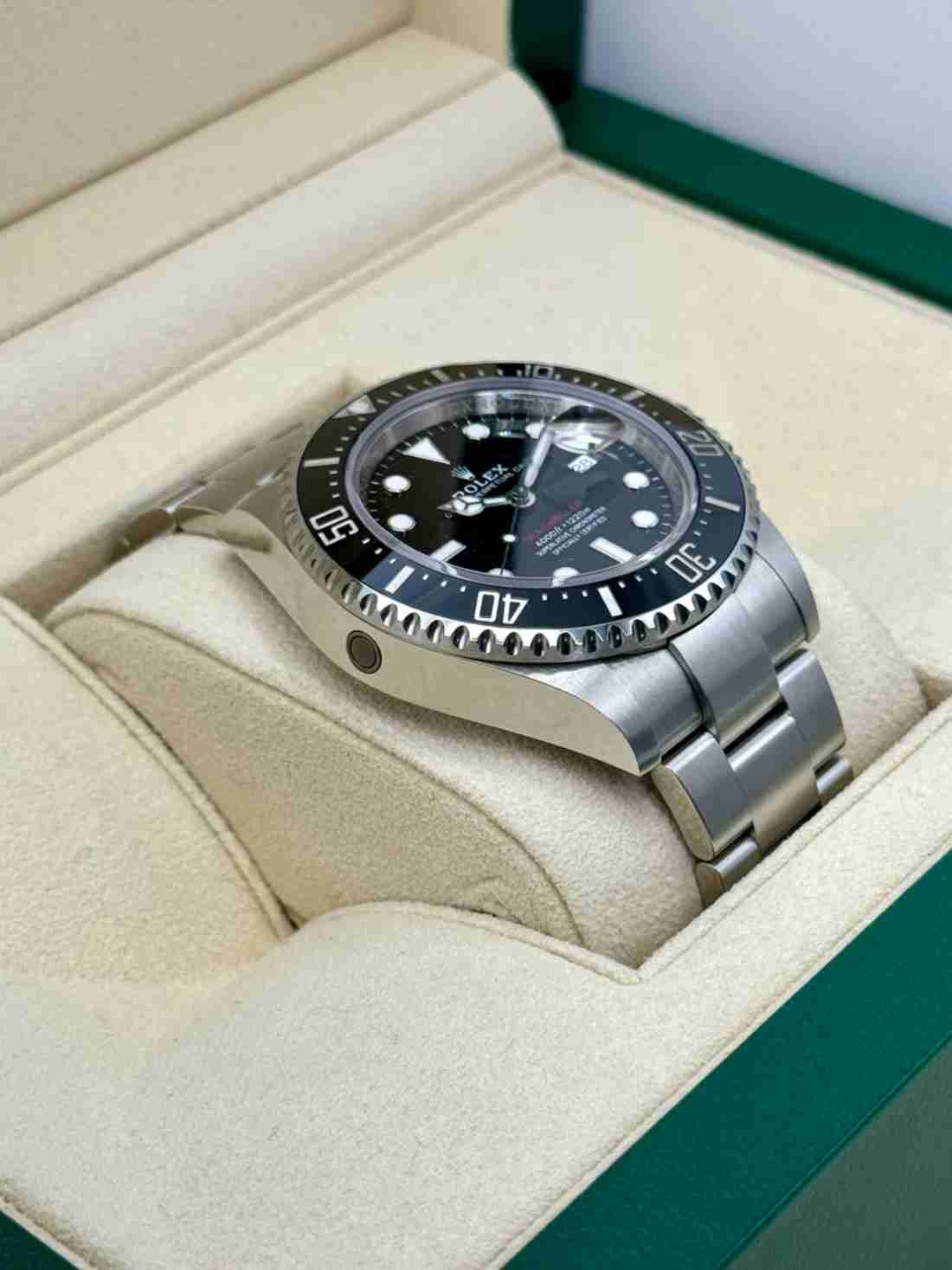 2023 Rolex Sea-Dweller 43mm 126600 Stainless Steel Black Dial - Image 4