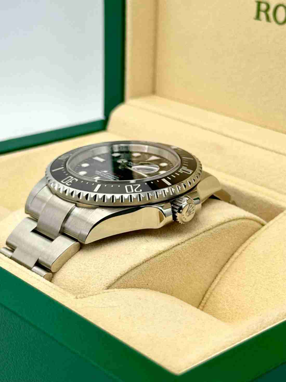 2018 Rolex Sea-Dweller 43mm 126600 Black MK 1 Dial - Image 4