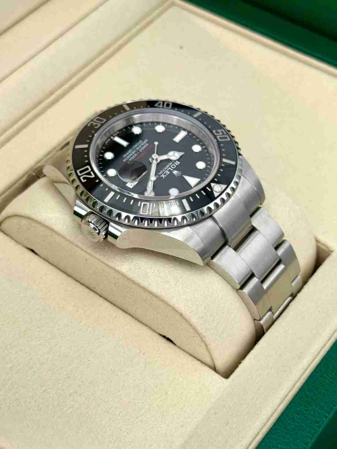 NEW 2025 Rolex Sea-Dweller 43mm 126600 Black Dial - Image 4
