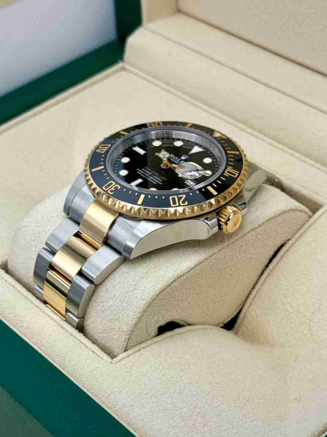 2022 Rolex Sea-Dweller 43mm 126603 Two-Tone Black Dial - Image 4