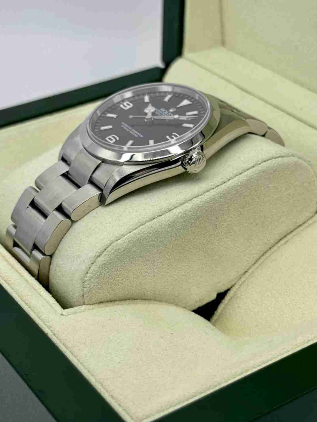 2005 Rolex Explorer 36mm 114270 Stainless Steel Black Dial - Image 4