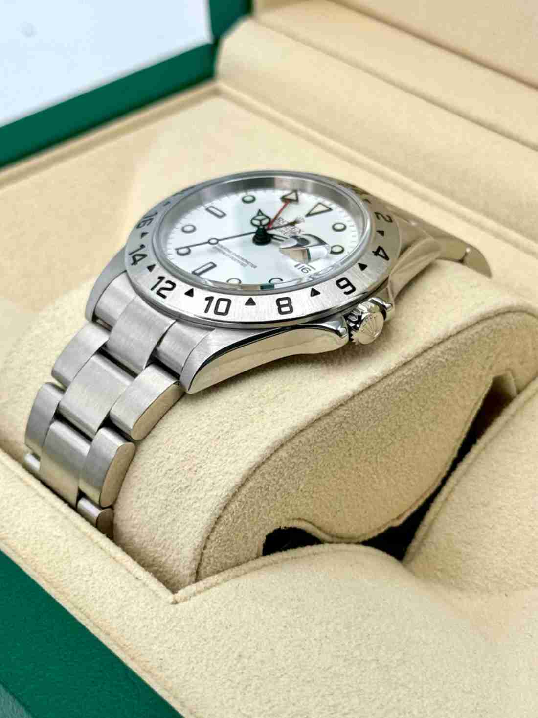 2006 Rolex Explorer II 40mm 16570 Stainless Steel Polar White Dial - Image 4
