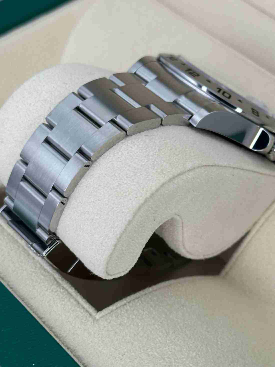 NEW 2025 Rolex Explorer II 42mm 226570 Polar White Dial - Image 4