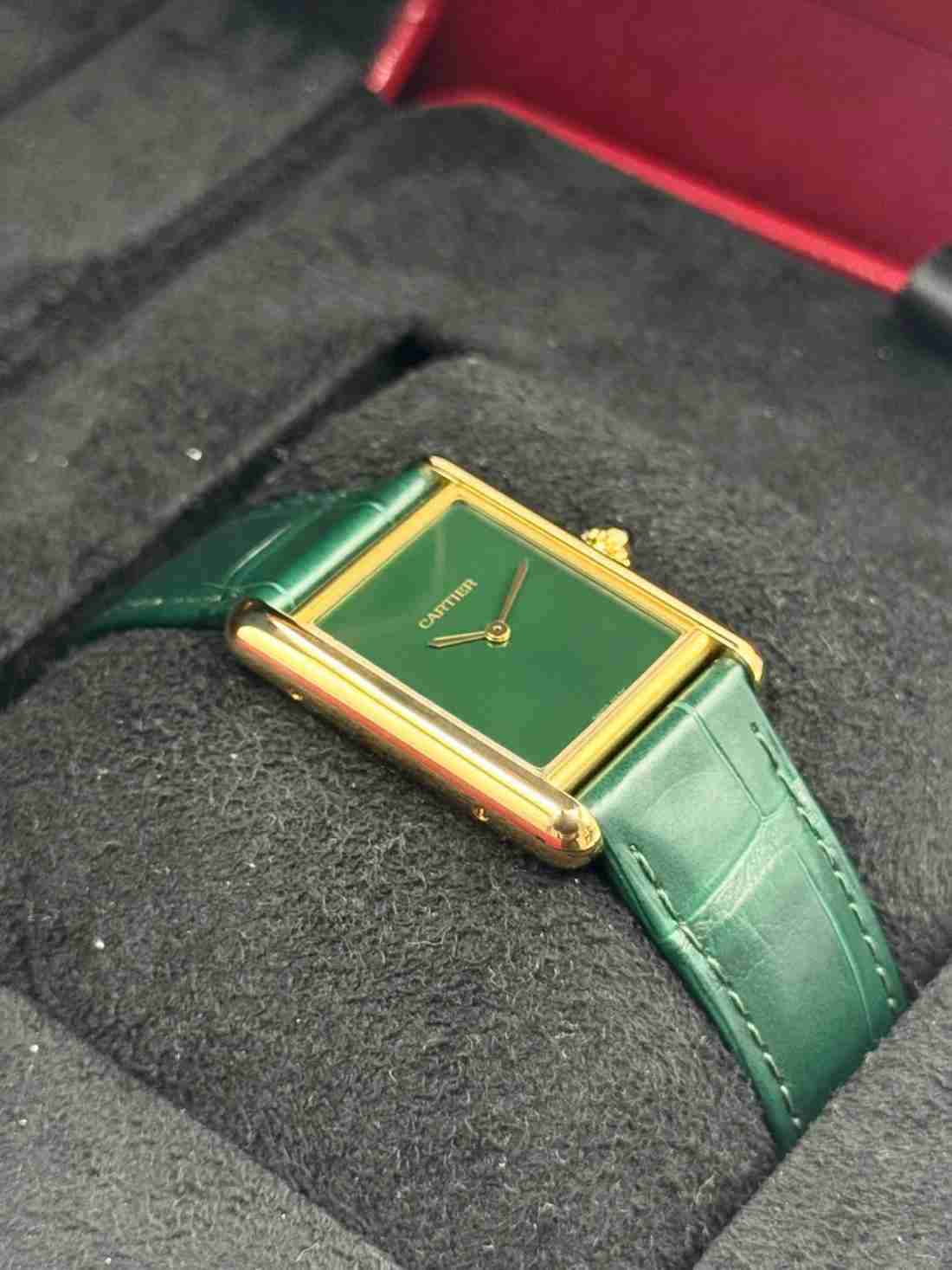 2023 Cartier Tank Louis Cartier Large 33.7mm WGTA0191 Gold White Dial - Image 4