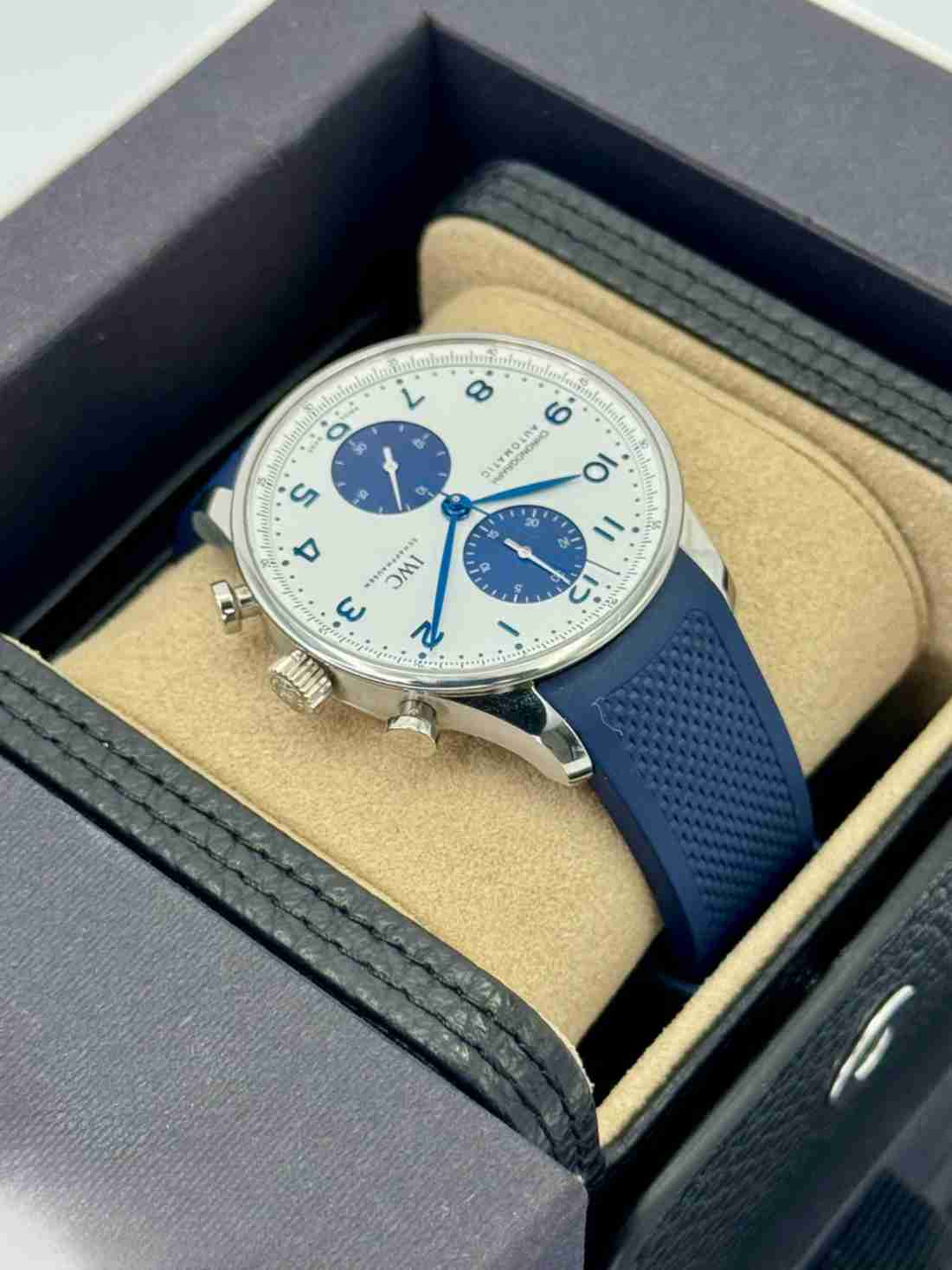 2023 IWC Portuguese Chronograph 41mm IW371620 Stainless Steel White Dial - Image 4