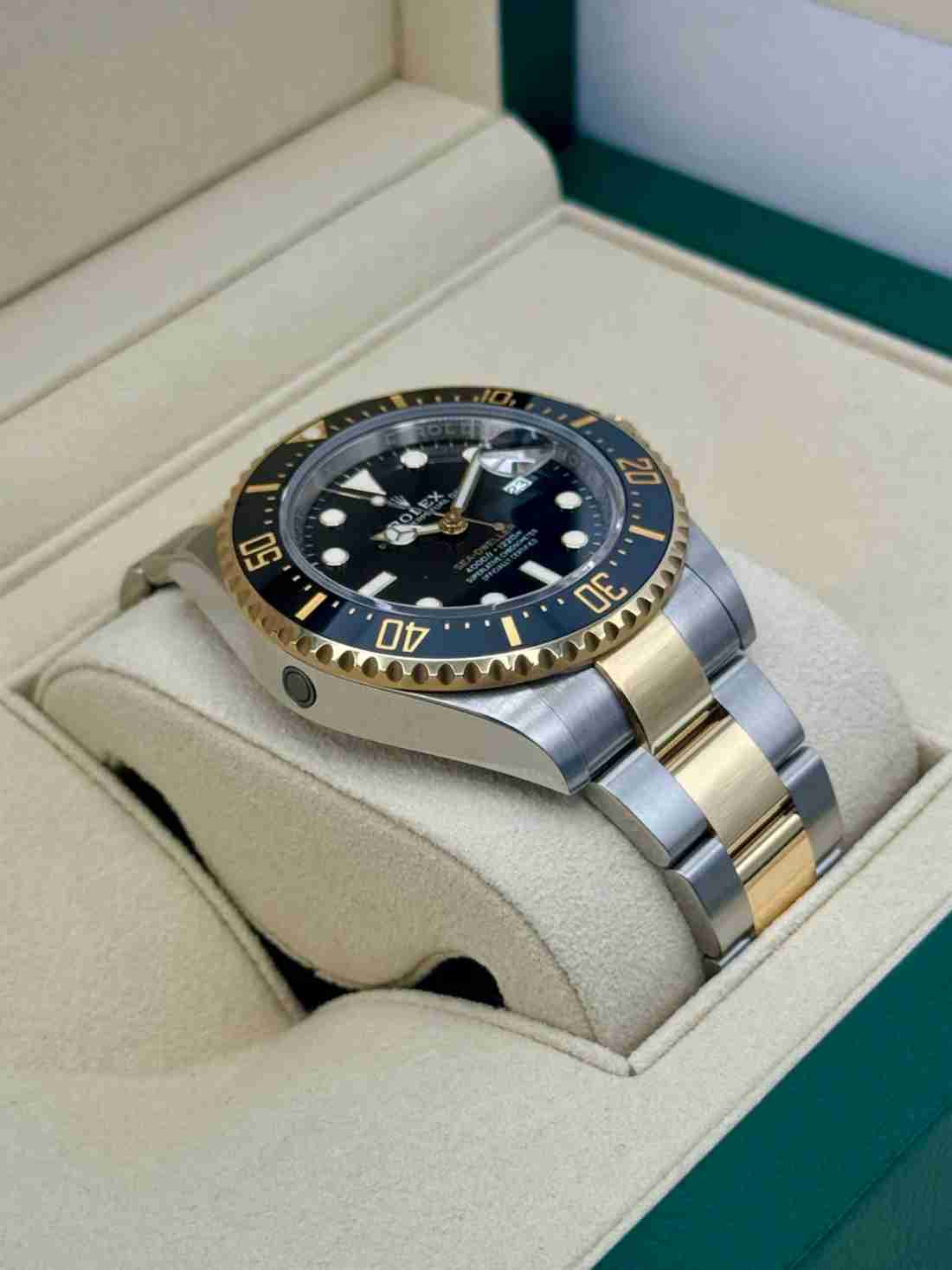 2022 Rolex Sea-Dweller 43mm 126603 Two-Tone Black Dial - Image 5