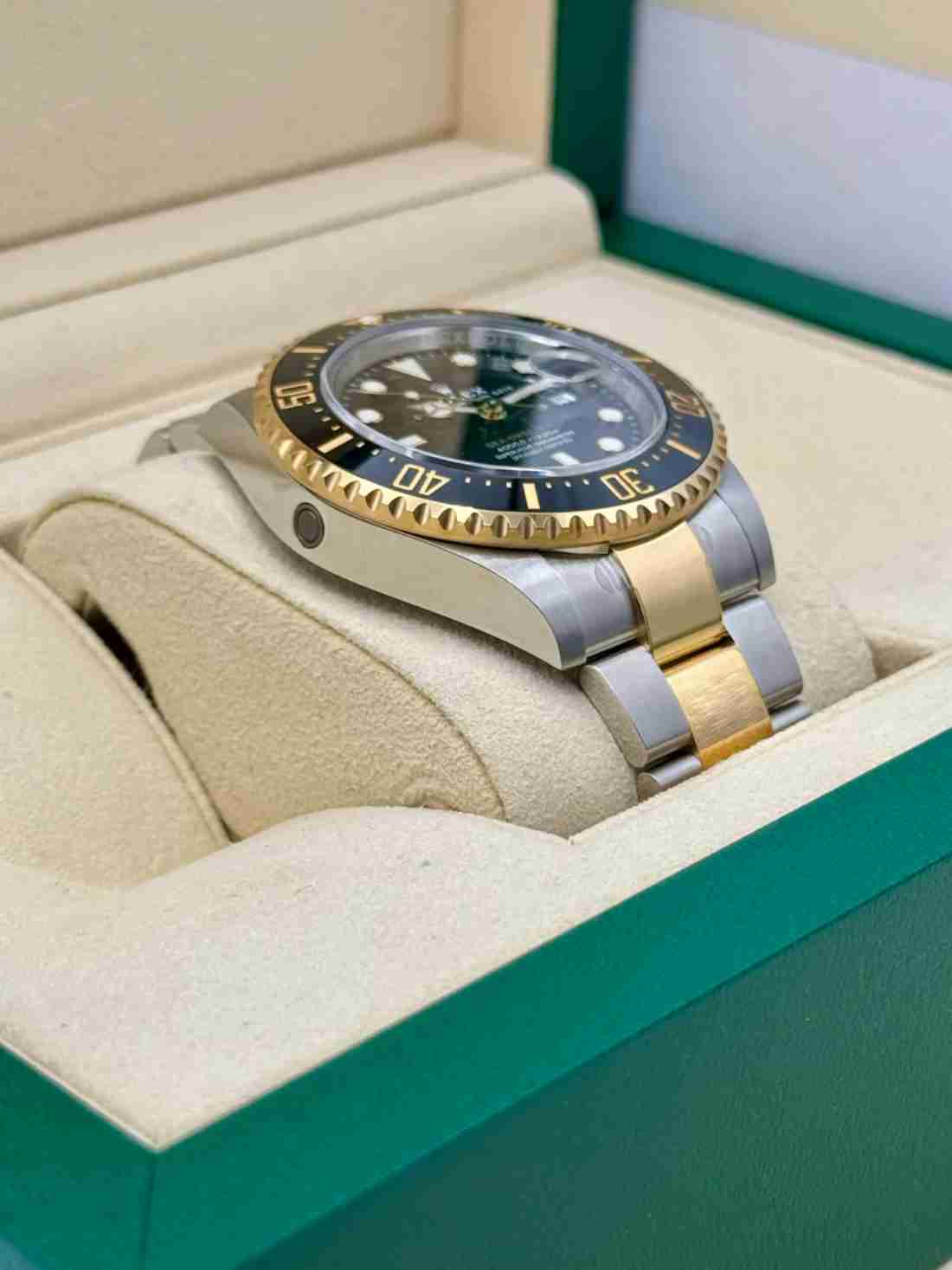 NEW Rolex Sea-Dweller 43mm 126603 Two-Tone Black Dial - Image 5