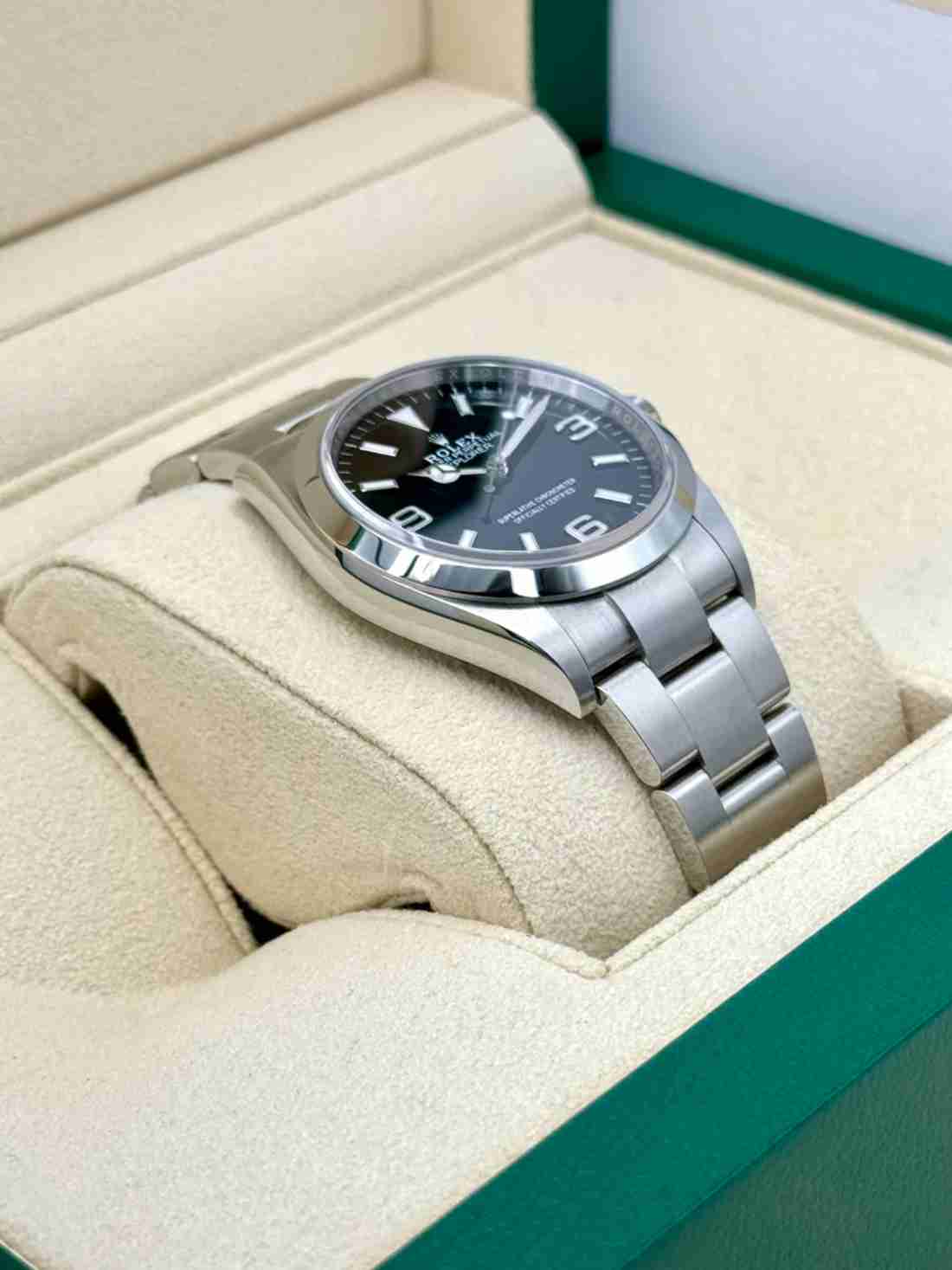 NEW 2026 Rolex Explorer 36mm 124270 Stainless Steel Black Dial - Image 5