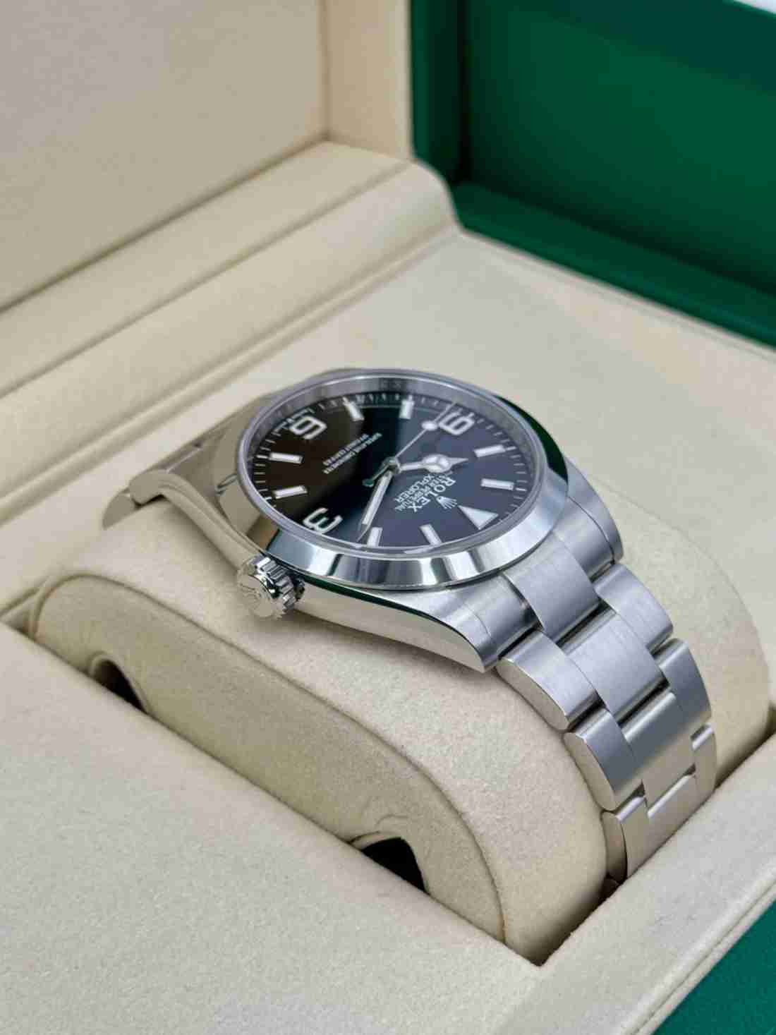 NEW 2026 Rolex Explorer 40mm 224270 Black Dial - Image 5