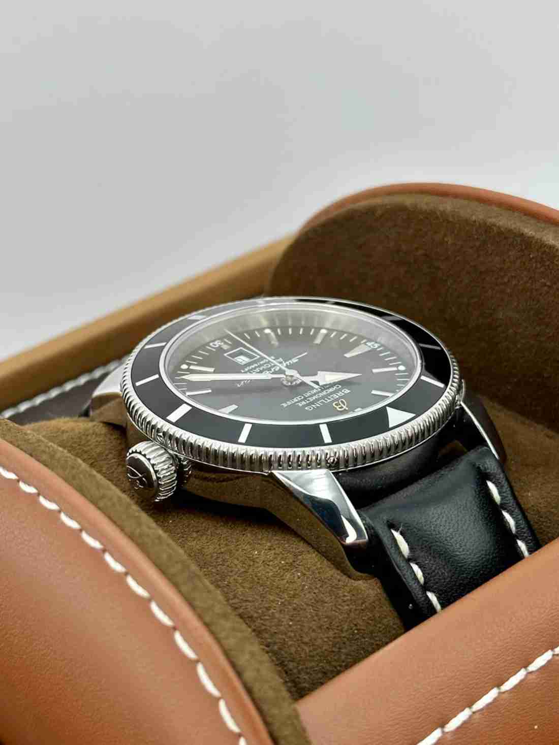 Breitling Superocean Heritage 46mm A17320 Stainless Steel Black Dial - Image 5