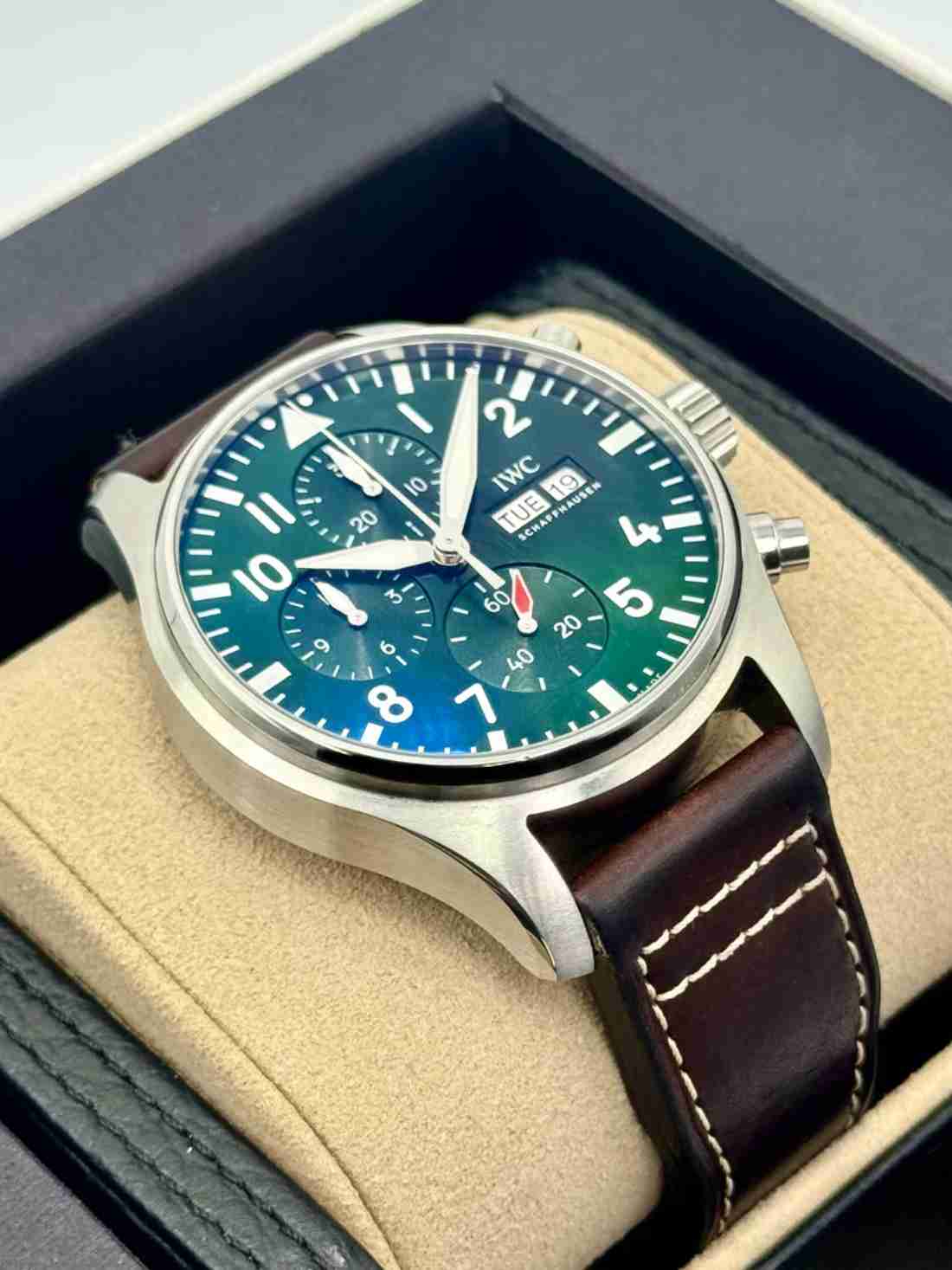2025 IWC Pilot's Watch Chronograph 43mm IW378005 Stainless Steel Green Dial - Image 5