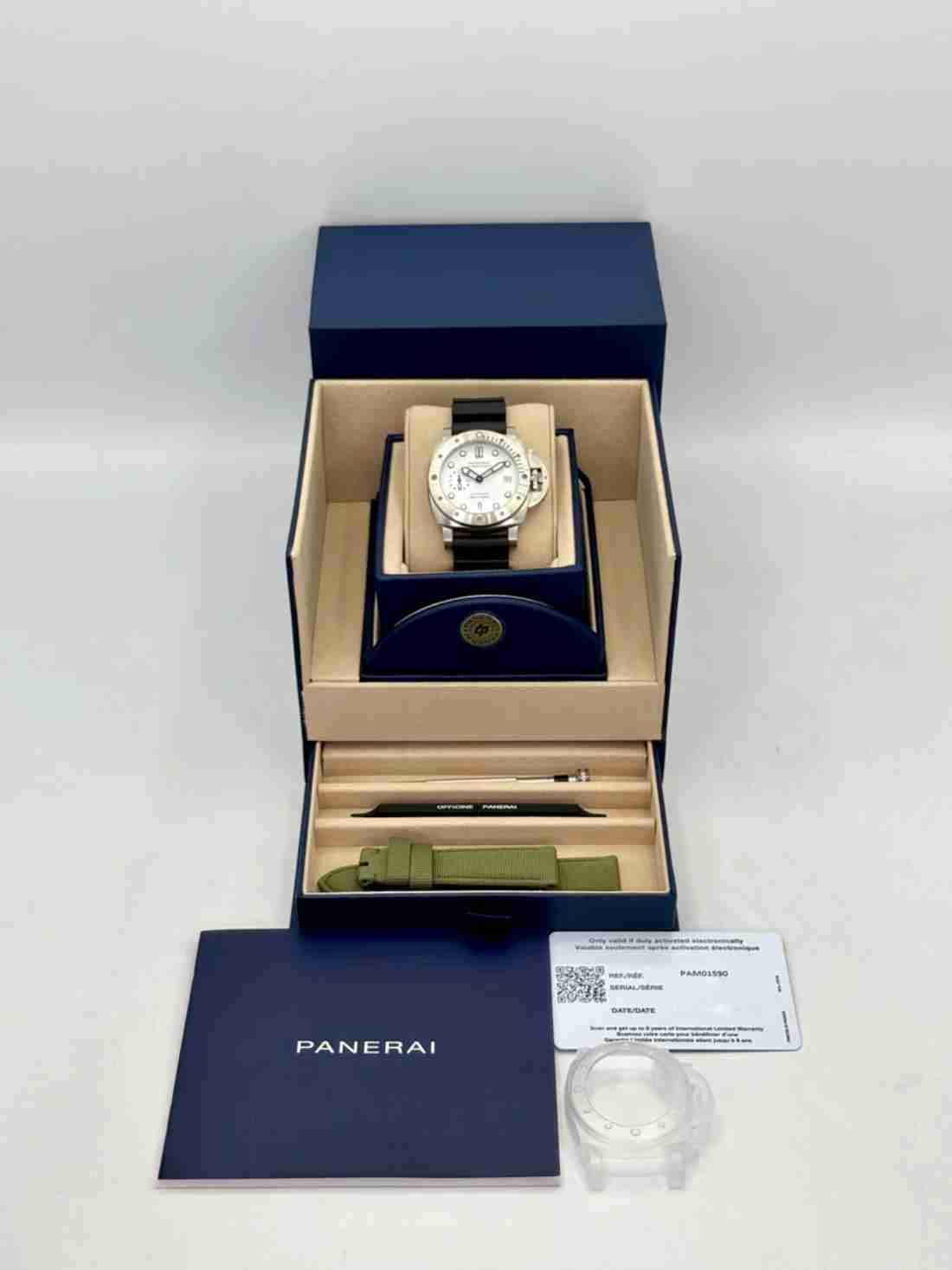 NEW 2025 Panerai Submersible 42mm PAM01590 Stainless Steel White Dial - Image 6